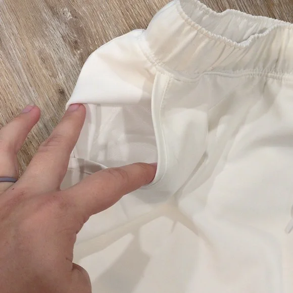 ❤️🏌️‍♀️NWT Slazenger Women's White Golf Skort size Medium ❤️🏌️‍♀️  WOW!!❤️🏌️‍ - Picture 2 of 10